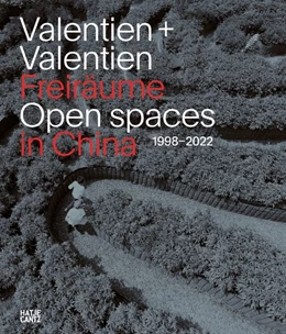 Abbildung von Valentien | Valentien & Valentien. Freiräume / Open Spaces | 1. Auflage | 2026 | beck-shop.de